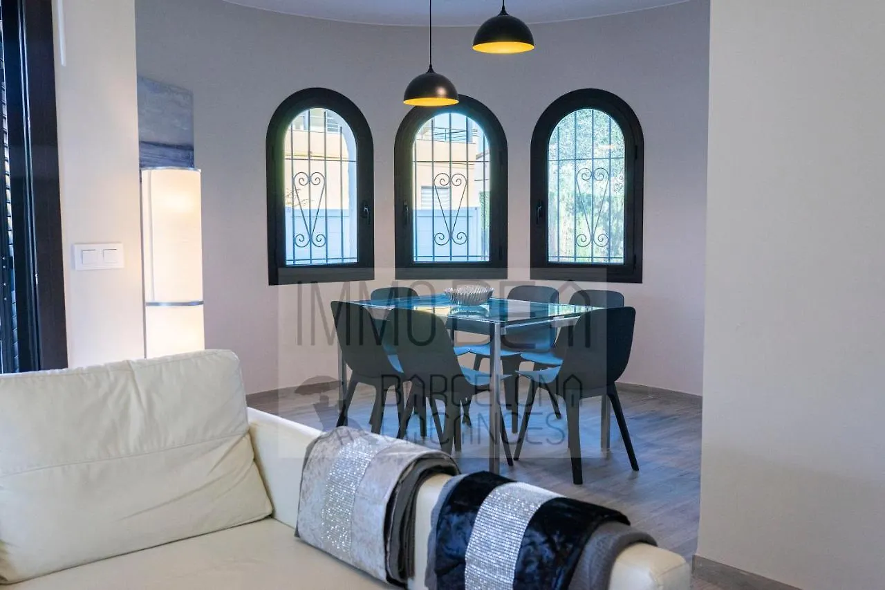 Bv-Ve 001-Villa Crock Star Girona Spain