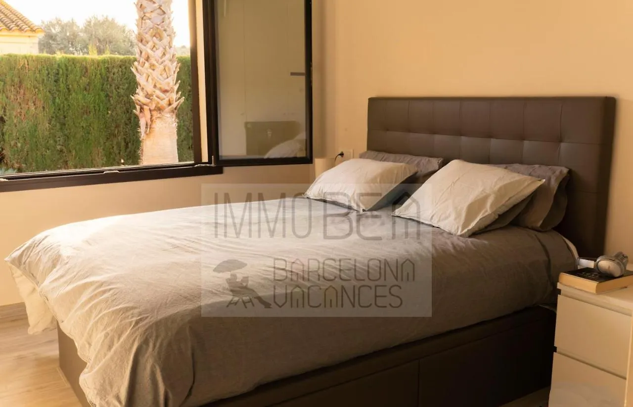 Bv-Ve 001-Villa Crock Star Girona Villa